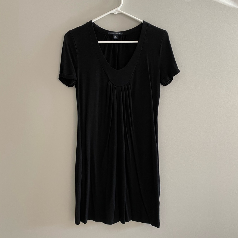 Banana Republic- Black pocketed dress